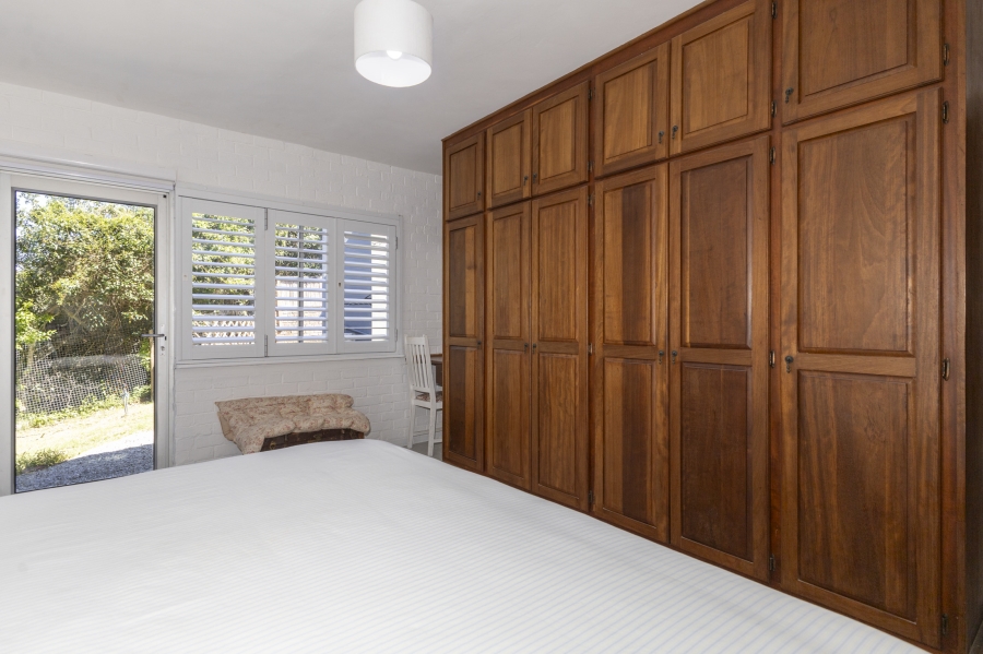 6 Bedroom Property for Sale in West Beach Eastern Cape